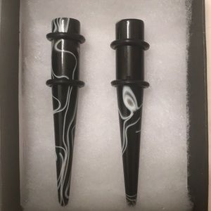 00 tapers (pair)